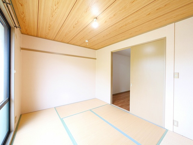 ビヨンドエミネンスの和室