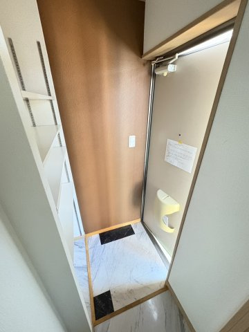 カーサ２２の玄関