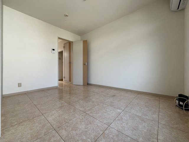 カーサズメイトの居間・リビング