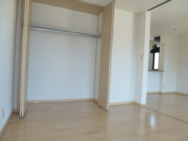 アクアグレイスの洋室