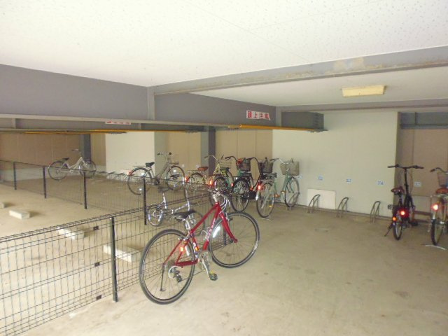 倉敷市二子の賃貸マンションのその他共用部分|駐輪場
