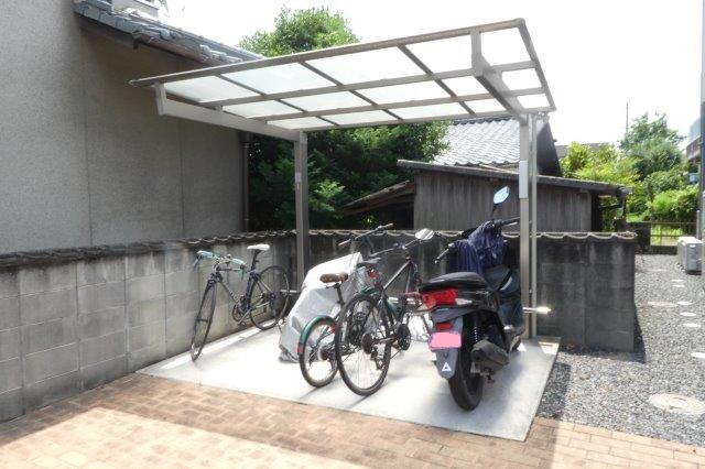 カーサ　ドルチェのその他共用部分|自転車置き場