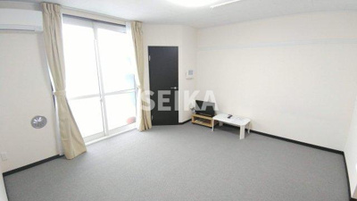 【内装】 | デルフィⅡ | ※1階はフローリング、2階はカーペット