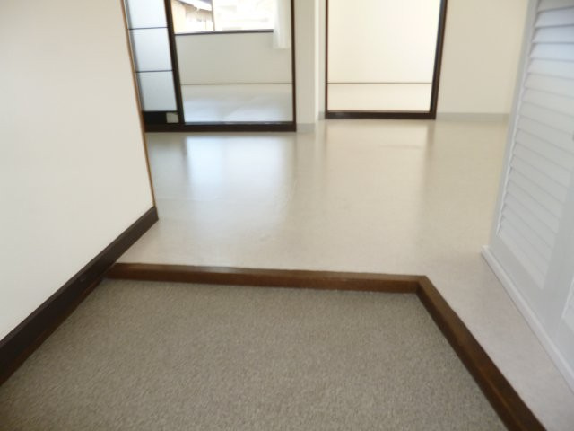 スバルハイツＢの玄関