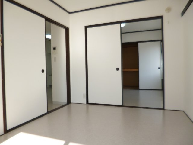 スバルハイツＢの洋室