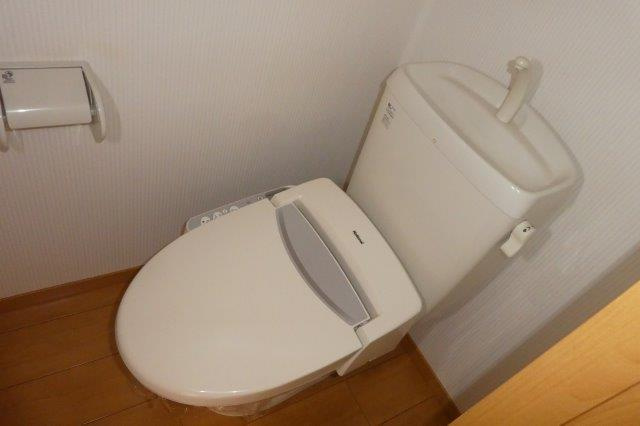 エバーグリーンオークＢのトイレ|ウォシュレット