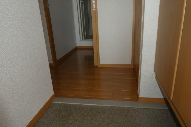 エバーグリーンオークＢの玄関