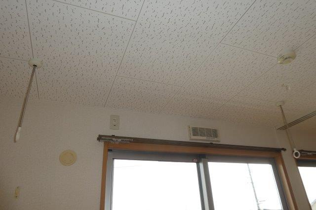 エバーグリーンオークＢの設備|室内物干し