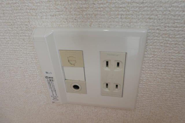 エバーグリーンオークＢの設備|電話モジュラー