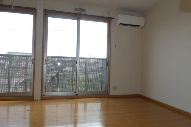 エバーグリーンオークＢの居間・リビング