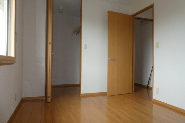 エバーグリーンオークＢの洋室