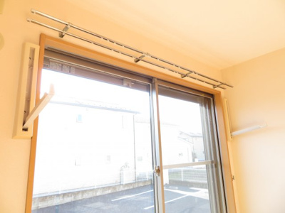 【設備】 | カームテクノ | 室内物干し