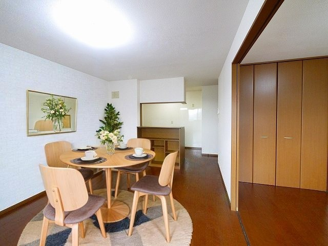 メゾンプレミール　B棟