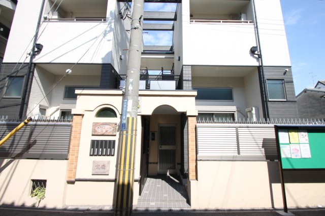 スタジアム西繁( 近畿大学 一人暮らし )の外観