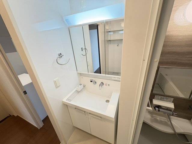 エスポワール ドゥマンの独立洗面台