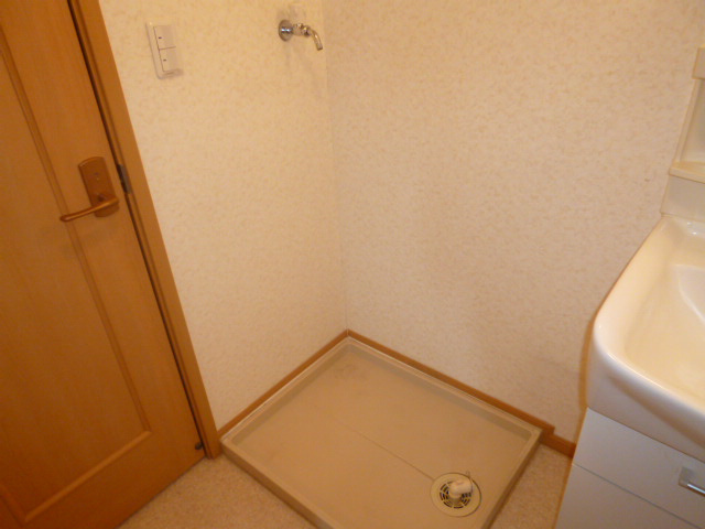 プロムナード２のその他|洗濯機置き場