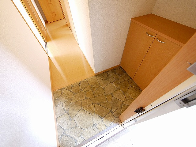 ボナール奥村の玄関|落ち着いた玄関です