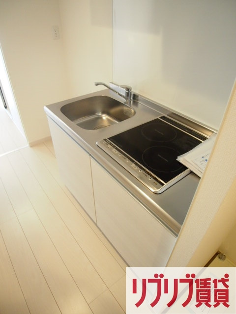 千葉市中央区弁天３丁目のアパートのキッチン