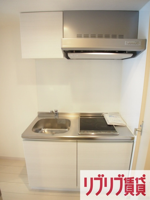 千葉市中央区弁天３丁目のアパートのキッチン