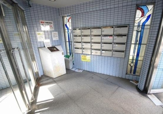 【エントランス】