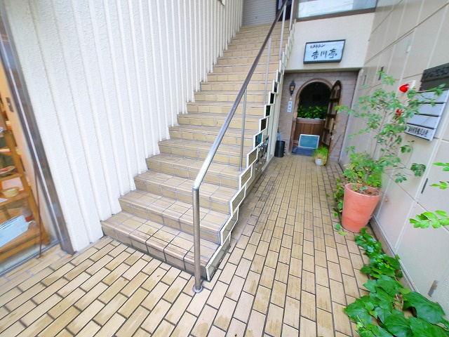 サンふくむらビルⅠのエントランス