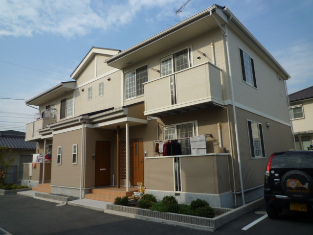 倉敷市白楽町のアパートの外観