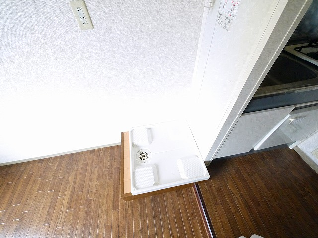 ジュネス神殿の設備|嬉しい室内洗濯機置き場もございます。