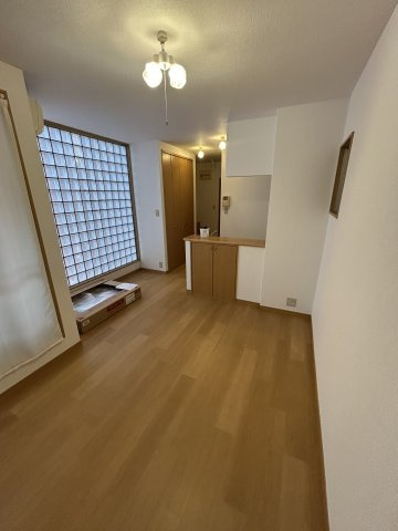 サンキャッスル田川の洋室