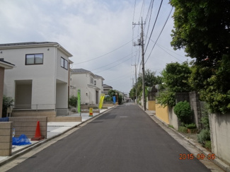 【前面道路含む現地写真】