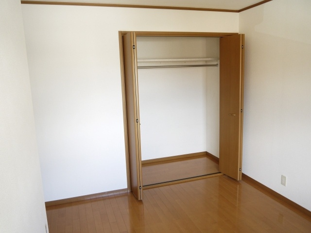 ラフィーネ　Ａ棟（富堂町）の収納|大きなものも収納できそうです
