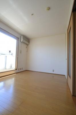 【洋室】 | マロンハイツＤ