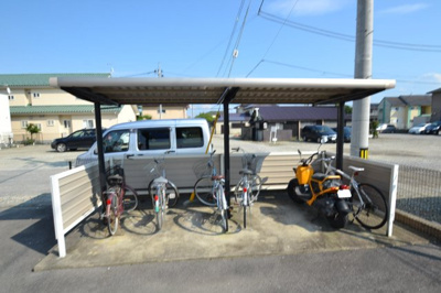 【その他共用部分】 | アンビハウスＧⅡ | 駐輪場