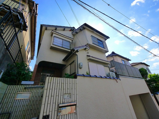 学園朝日町戸建住宅の外観