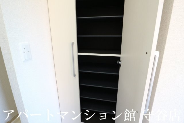 アベニールヒルズの収納