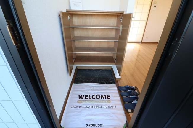 【玄関】 | シェリールアタゴⅢ