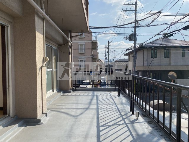 東部マンションのバルコニー