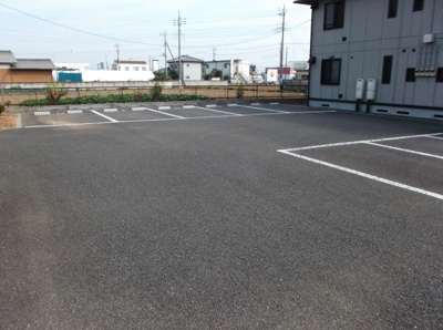 【駐車場】 | フラワーガーデン川木谷　Ｃ