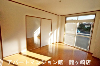 【寝室】 | エスポワールＭ