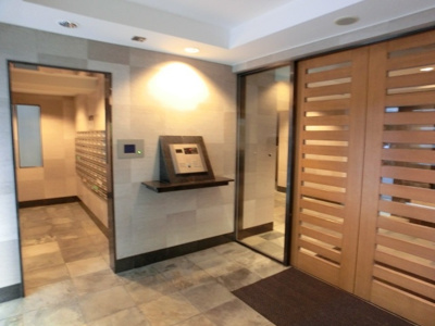 【エントランス】 | パレステュディオ九段北の丸