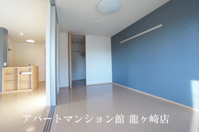 グランドステージ久保台Bの寝室