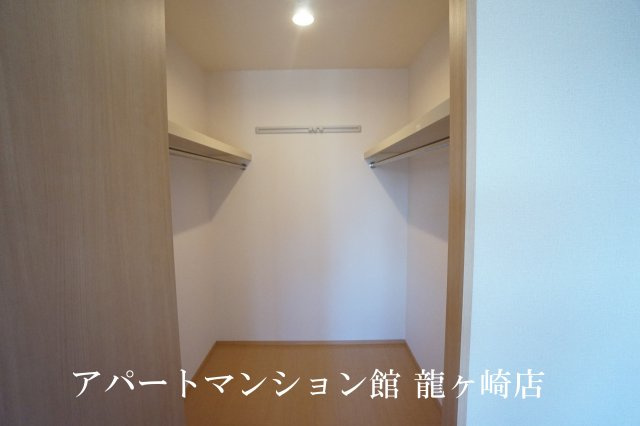 グランドステージ久保台Bの収納