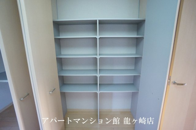 プレジオAの収納