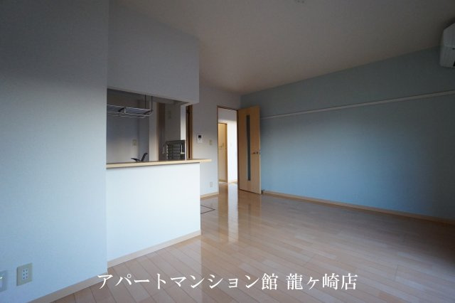 プレジオAの居間・リビング