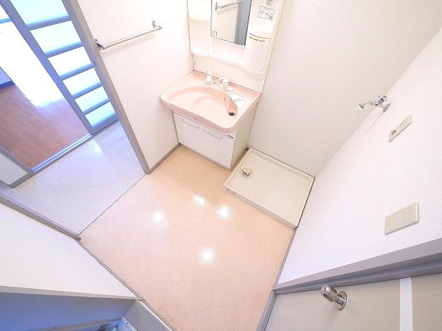 ヴィルドミール富雄の独立洗面台