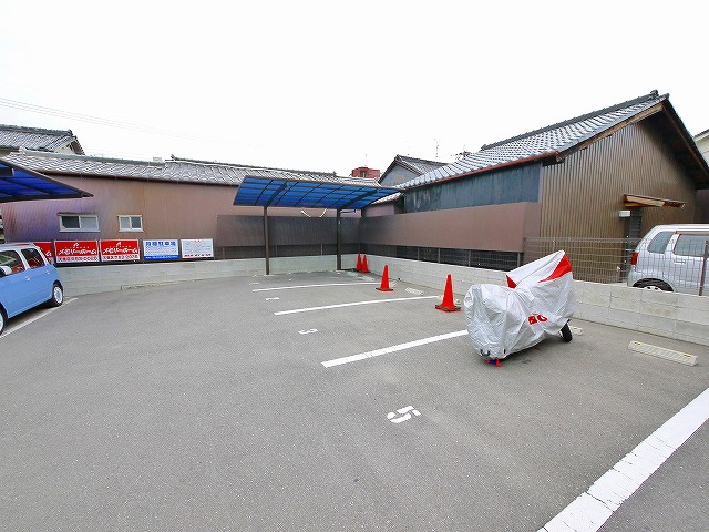 CASA天理の駐車場|近くに駐車場があります