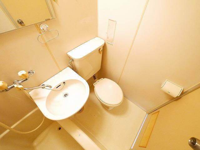 CASA天理のトイレ|シンプルで使いやすいトイレです