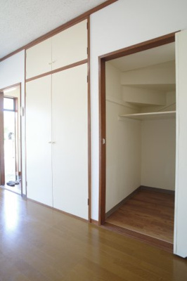 【収納】 | フラワーコーポ | 思い出はたくさん残した方が、僕たち子供は嬉しいのです。