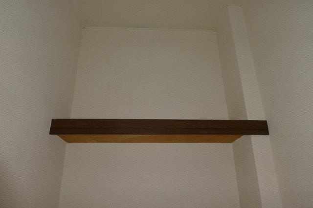メゾネットウイングのトイレ|トイレ棚