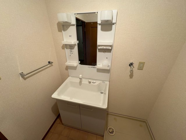 リビングタウン堀之内Ｂの独立洗面台
