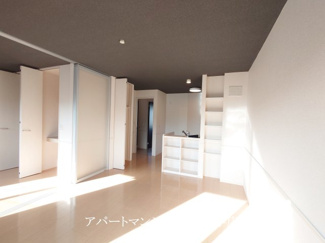 【居間・リビング】 | Owen Stanley B